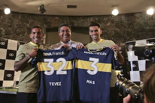 Con US$75 millones, Angelici no pudo ganar con Boca la Copa, pero no se rinde