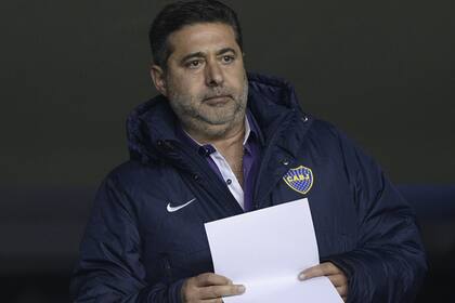 Angelici dejará de ser presidente de Boca en diciembre: la sucesión está abierta.