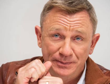 Daniel Craig gastará todo su patrimonio antes de morir y no le dejará nada a sus dos hijas