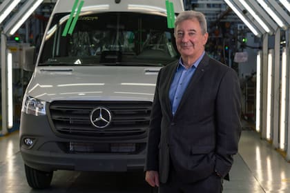 Daniel Herrero, CEO de Mercedes-Benz, representada por Prestige Auto
