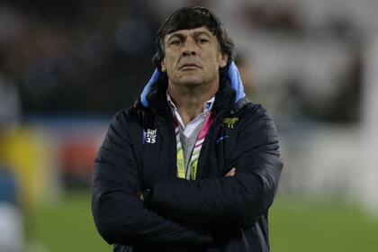 Daniel Hourcade dio a conocer los Pumas que jugarán ante Barbarians