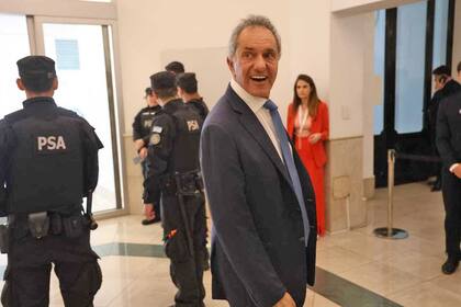 Daniel Scioli es optimista con respecto a la reunión que tendrá con las autoridades de la FIA