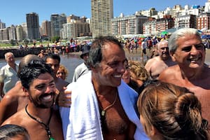 Milei sin vacaciones, viajes oficiales, escapadas de fin de semana y Bristol Test