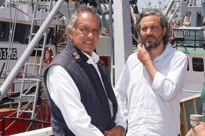 Daniel Scioli y Santiago Cafiero, que hasta el viernes era el armador de su campaña presidencial y ahora integra la lista que lleva a Sergio Massa como presidente