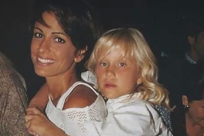 Daniela Cardone y Brenda Gandini en su primera infancia