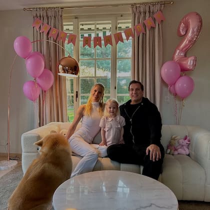 Daniela Christiansson y Maxi López junto a Elle (Foto: Instagram/@Danielachristiansson)