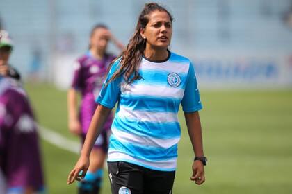 Daniela Díaz es la primera mujer en lograr un título como DT en el fútbol femenino de Córdoba. Como jugadora fue campeona con Belgrano, Boca, UAI Urquiza, y Racing de Córdoba.