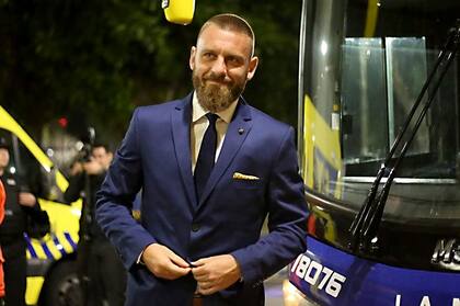 Daniele De Rossi arribando a la Bombonera el día que Boca obtuvo su pase a 4os de final frente a Paranaense.