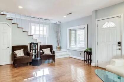 Danielle y su esposo lograron superar el siniestro pasado de su casa