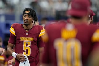 Daniels de Commanders, fuera por lesión; Mariota será titular ante Chiefs, según fuente de AP