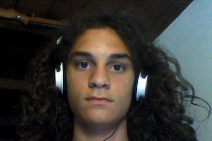 Dante Casermeiro, de 19 años, es hijo de la conductora de TV Federica Pais
