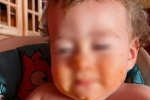 Un bebé de un año se atragantó con dos uñas postizas y murió