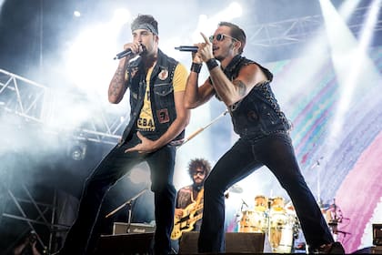 Dante y Emmanuel en el Lollapalooza 2016, el comienzo de la era L.H.O.N.