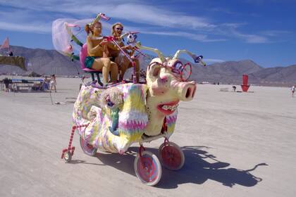 Dar rienda suelta a las expresiones artísticas en individual y en colectivo son parte elemental de lo que sucede durante el Burning Man