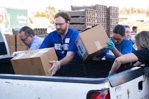 Dónde entregan alimentos gratis en Florida en la última semana de 2025