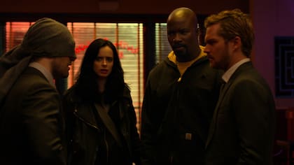 Daredevil, Jessica Jones, Luke Cage e Iron Fist, en una escena de la serie que reúne a todos los superhéroes de Marvel en Netflix