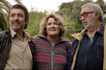 Para Darín, La odisea de los Giles refleja como la Argentina vuelve a caer en los mismos errores