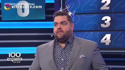 Darío Barassi conduce 100 argentinos dicen apostando por el histrionismo