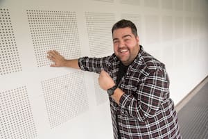 Dario Barassi habló con LA NACION en el set de C.H.U.E.C.O., la nueva sitcom de Disney que protagoniza