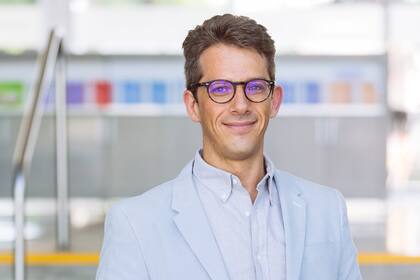 Darío Judzik: "El mercado laboral argentino avanza lenta pero decididamente en su precarización de las condiciones de trabajo. La mitad de los trabajadores ocupados puede ser considerado vulnerable en cuanto ocupa puestos de trabajo de baja productividad, bajos ingresos, y escasa o nula protección"