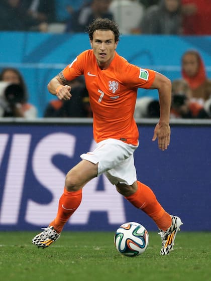 Daryl Janmaat se hundió en el consumo problemático de sustancias (Photo by Laurens Lindhout/Soccrates/Getty Images)