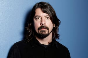 Dave Grohl, otra vez padre, pero fuera de casa y con un pedido de disculpas a su familia