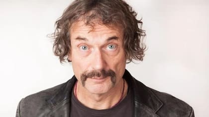 Dave Thompson interpretó al Teletubbie violeta durante un año