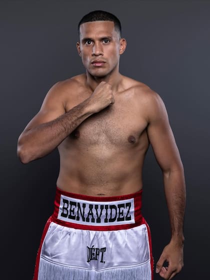 David Benavidez es el boxeador al que Jake Paul no se quiere enfrentar (IG @benavidez300)