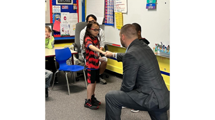 David fue reconocido por varias personalidades políticas