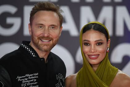 David Guetta asistió a los Grammy con su pareja, Jessica Ledon