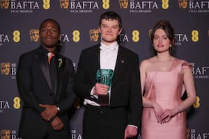 Qué es y cómo se evalúan los episodios de desinhibición en público como el ocurrido en los BAFTA