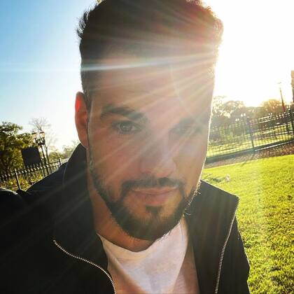 David Victori publicó una foto y una seguidora aseguró que se la tomó en el Rosedal de Palermo, en Buenos Aires