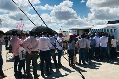 El foodtruck de Crico, en el patio de comidas del predio