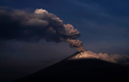 De acuerdo a la pitonisa el volcán Popocatépetl será un punto de avistamiento de OVNIs