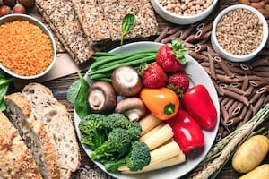 Colesterol: los seis alimentos que ayudan a prevenirlo y en qué cantidades hay que consumirlos