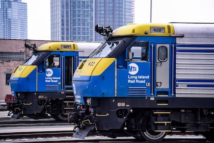 De acuerdo con cifras difundidas por la propia agencia, los ingenieros del LIRR perciben un salario promedio de 49,92 dólares por hora