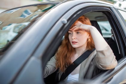 De acuerdo con Ford, una de las consecuencias de ponerle demasiado aceite al auto es tener fallas en el encendido del auto