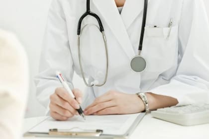 De acuerdo con la Organización Mundial de la Salud (OMS), aproximadamente el 31,3% de la población adulta mundial tiene una actividad física insuficiente. Foto: Pinterest/Canva.