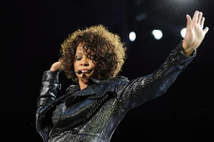 Whitney Houston dijo "Voy a irme con Jesús" horas antes de su muerte