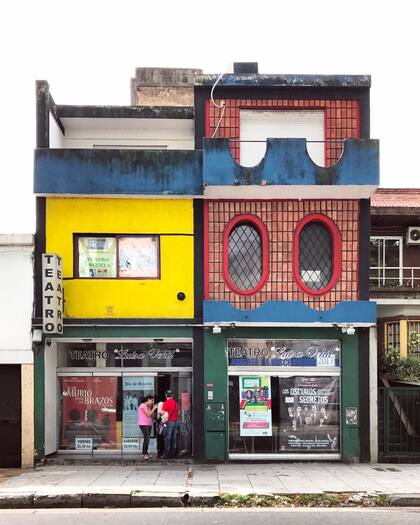 De caminar la ciudad, Vanessa encontró el encanto en los detalles más extraños