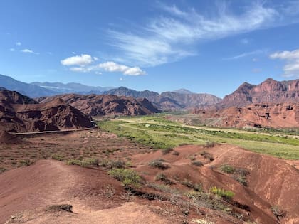De camino a Cafayate se ubican varias propuestas naturales, entre ellas, la Quebrada de las Conchas