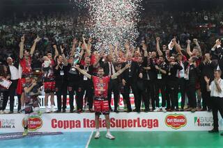 Luciano De Cecco se consagró campeón de la Copa Italia