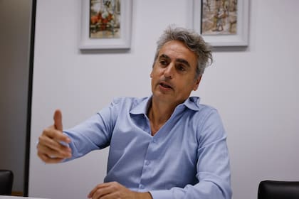 “De chico me decían que era raro", cuenta Rossi, el primero de su familia en estudiar en la universidad