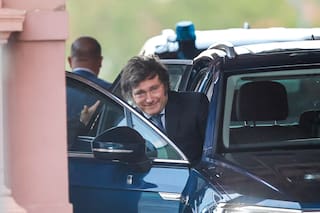 La propuesta de Sturzenegger sobre la compra de los autos oficiales