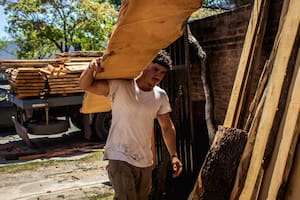 La nueva vida de El carpintero de Bienvenidos a bordo: campañas solidarias y el sueño de ser modelo