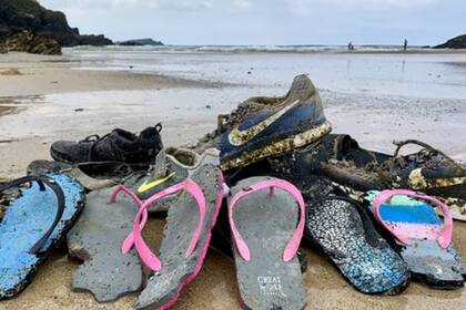 El calzado que llega a las costas le brinda información importante a los científicos