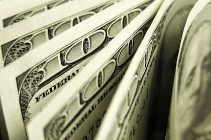 De ese modo, los tipos de cambio financieros siguen ubicándose por debajo del valor final del dólar "ahorro"