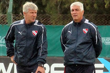 De Felippe se queda en el Rojo hasta el final