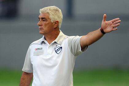 De Felippe, uno de los candidatos