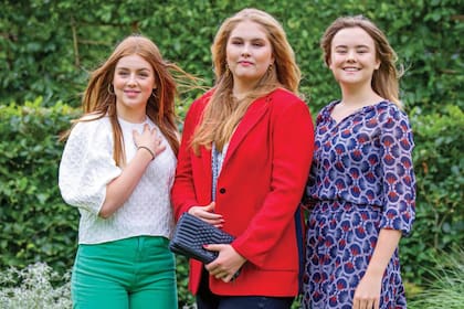 De izquierda a derecha: Alexia, Amalia y Ariane, princesas de los Países Bajos